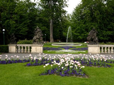 Royal garden 4